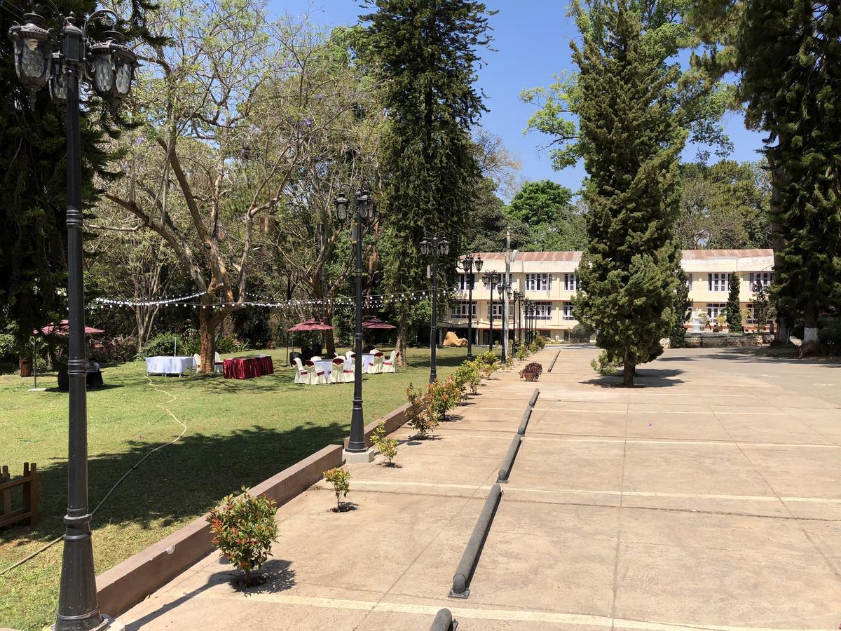 Taunggyi Hotel Extérieur photo